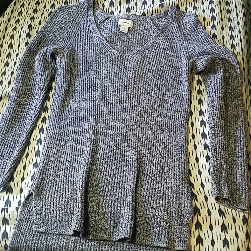 Old Navy Sweater